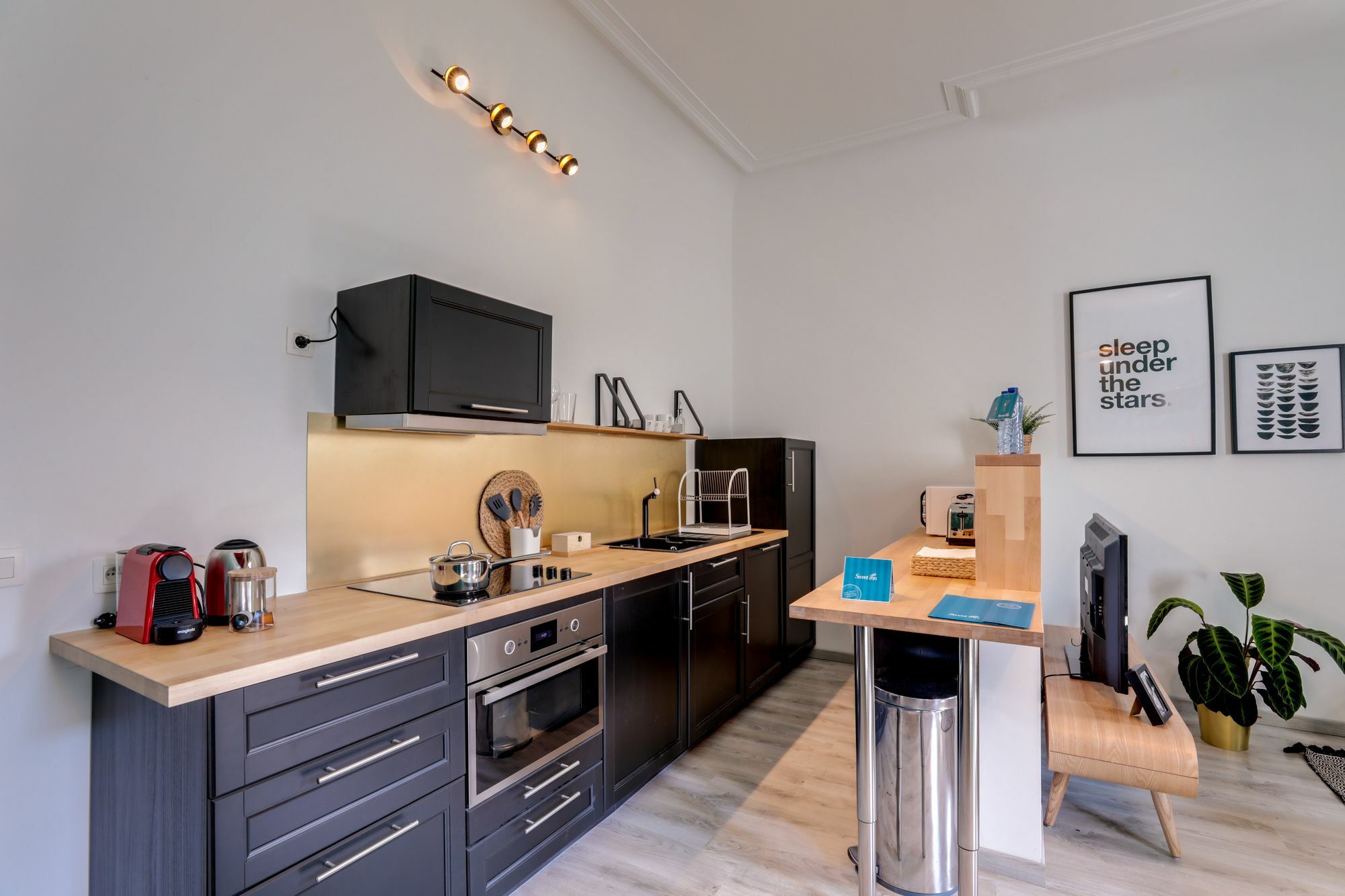 Sweet Inn Apartments- Avenue Louise บรัสเซลส์ ภายนอก รูปภาพ
